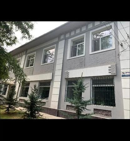 Бульвар Эркиндик74 Bishkek Exteriör bild